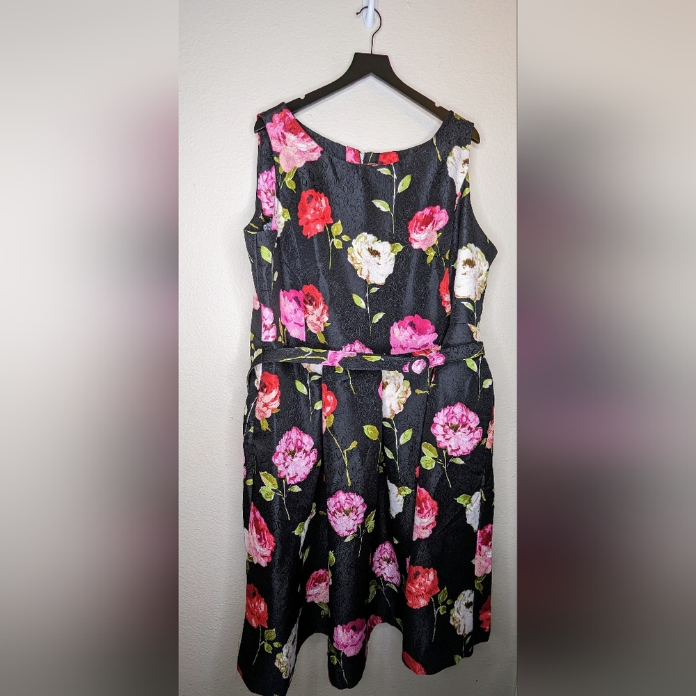 Danny & Nicole Black Floral Print Dress